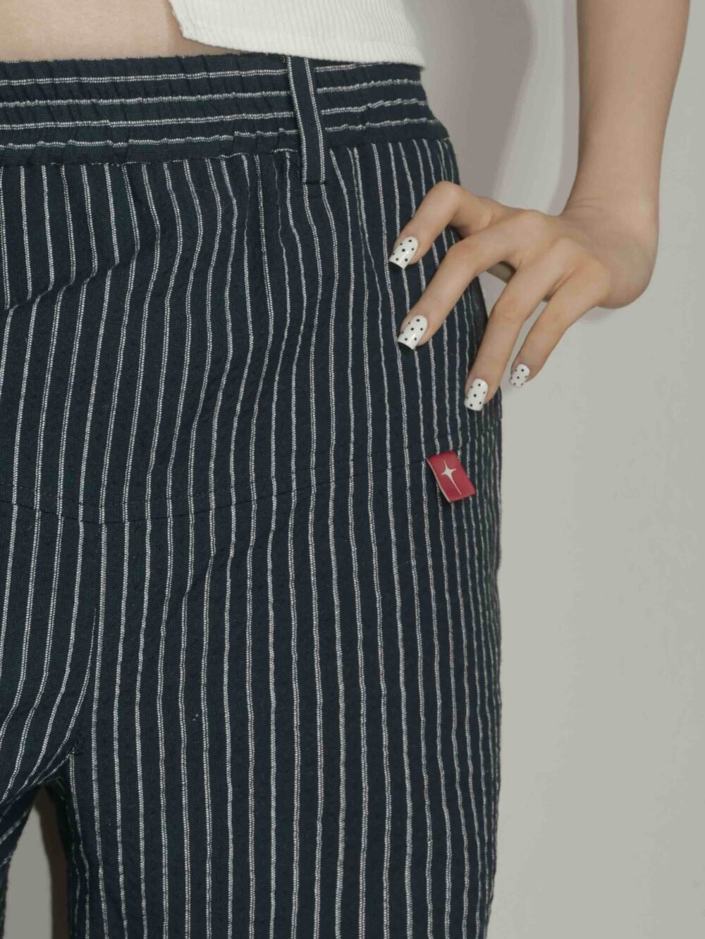 Lazy Trousers - Image 8